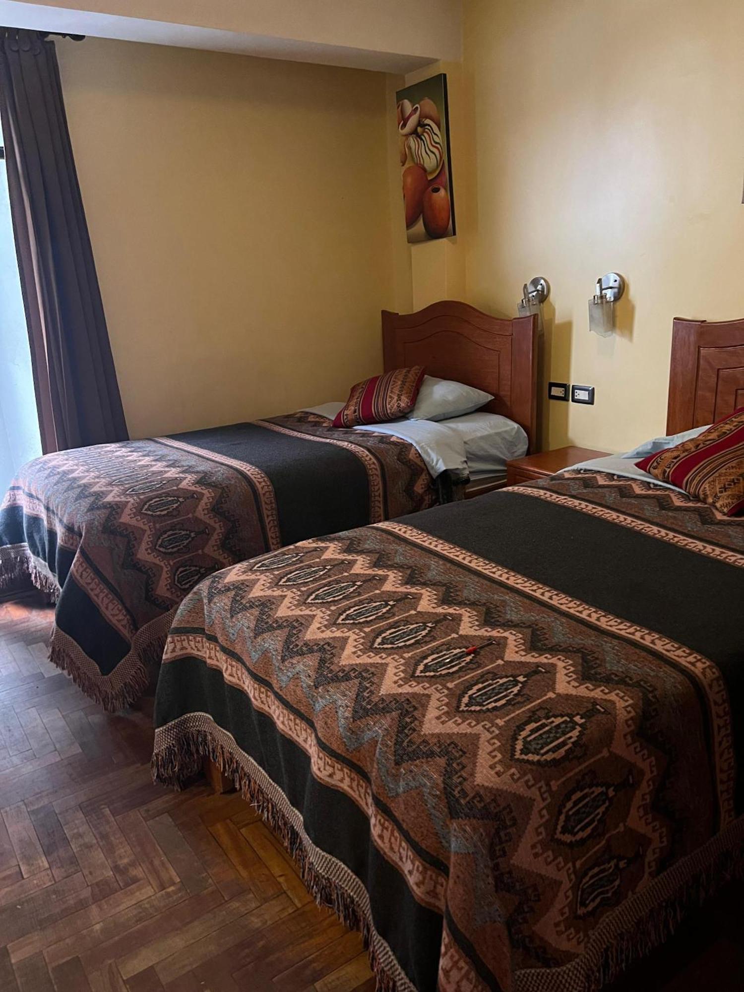 Khuyay Inn